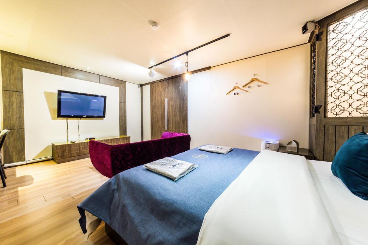 Chuncheon Sohsul Hotel エクステリア 写真
