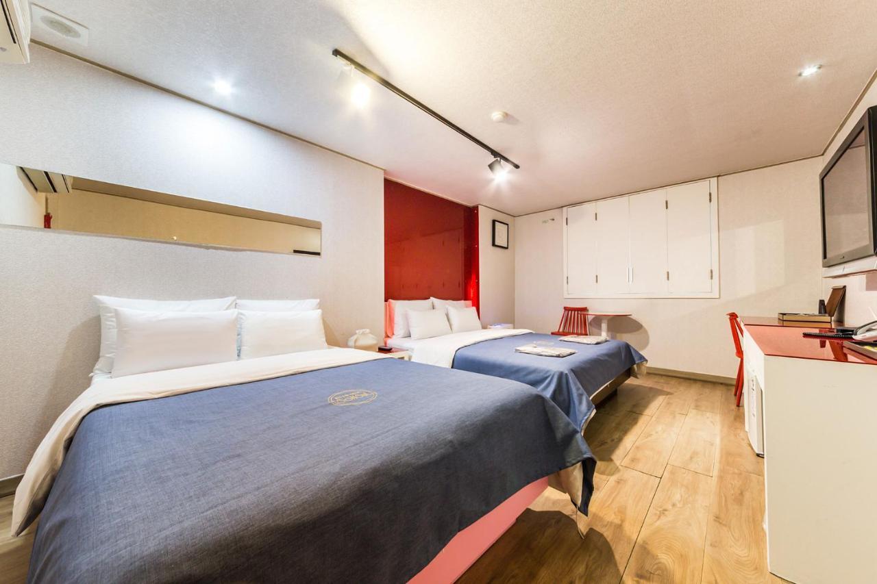 Chuncheon Sohsul Hotel エクステリア 写真