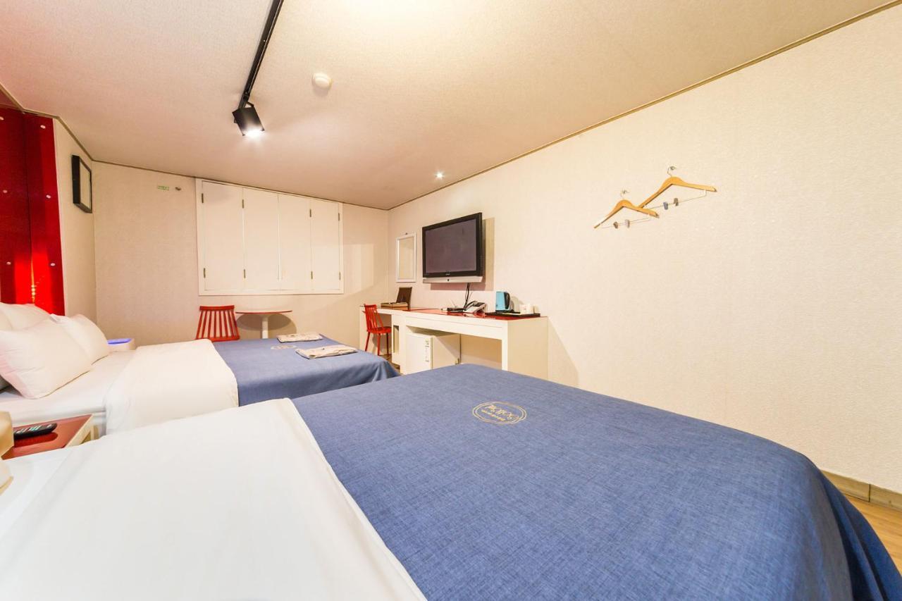 Chuncheon Sohsul Hotel エクステリア 写真