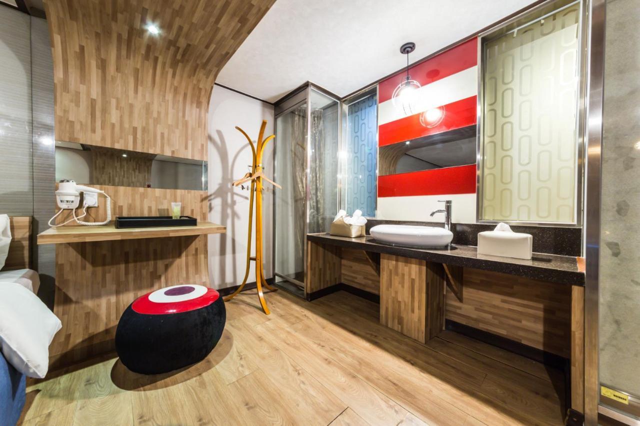 Chuncheon Sohsul Hotel エクステリア 写真