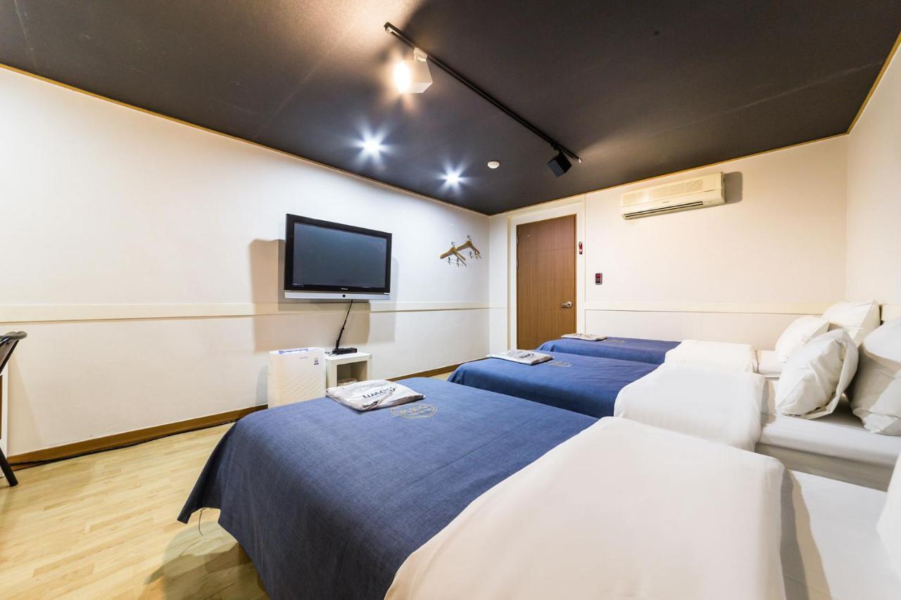 Chuncheon Sohsul Hotel エクステリア 写真