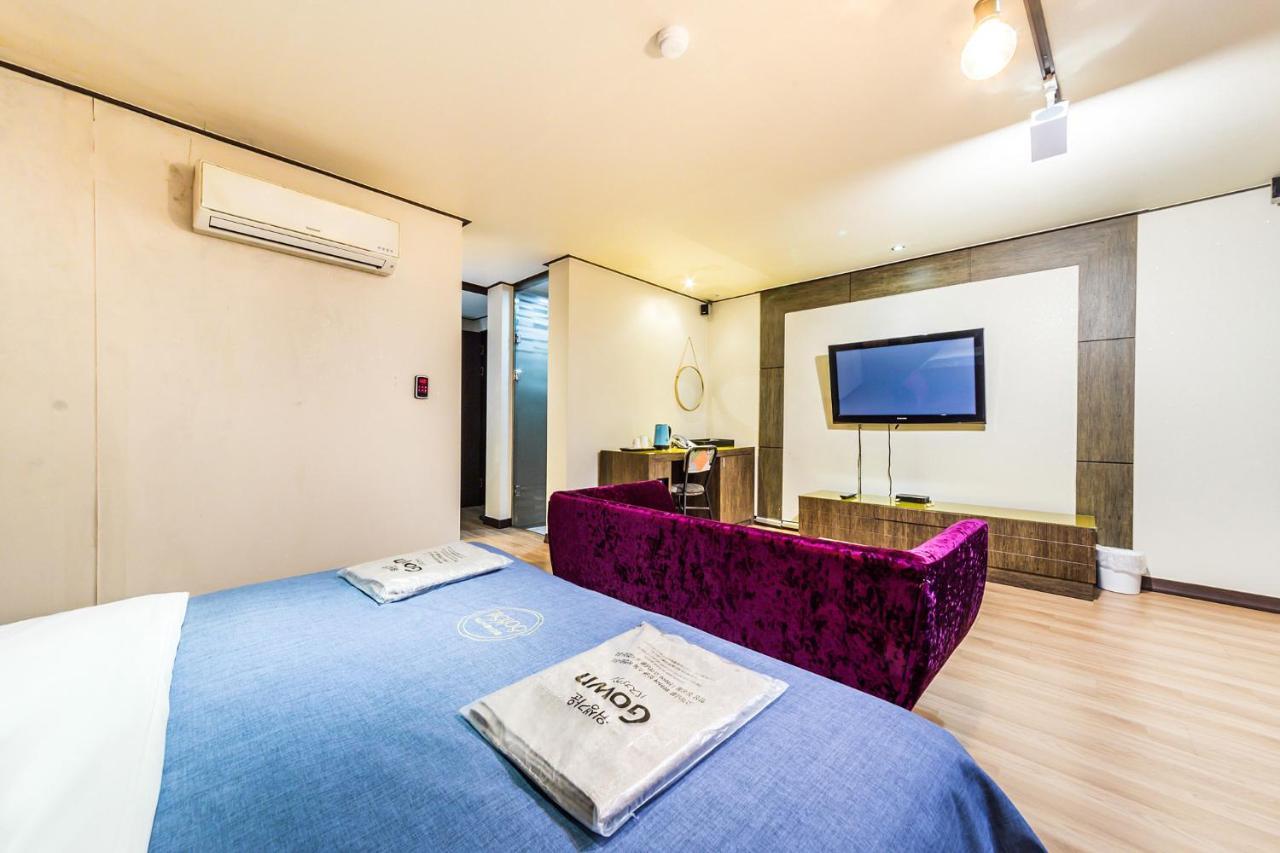 Chuncheon Sohsul Hotel エクステリア 写真