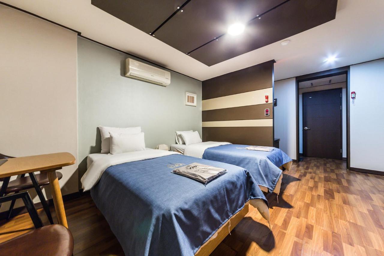 Chuncheon Sohsul Hotel エクステリア 写真